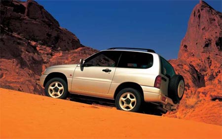 Suzuki Grand Vitara 3D 1.6